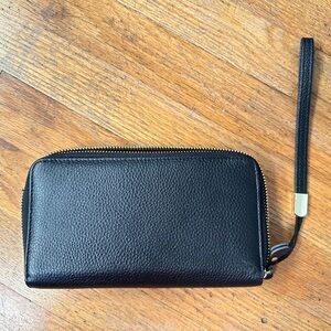 Black wallet with two zippers, change holder, 12+ credit card holder, pen loop
